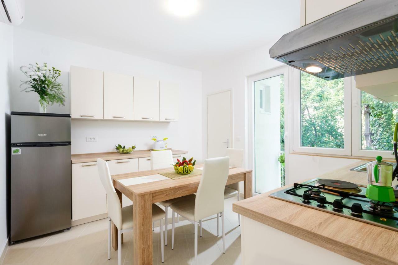 Botun Apartman Free Parking Пула Екстериор снимка